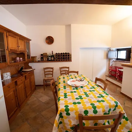 בית נופש Maison Al Bacio *