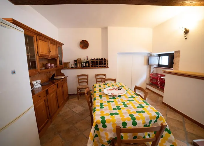 Holiday home Maison Al Bacio *